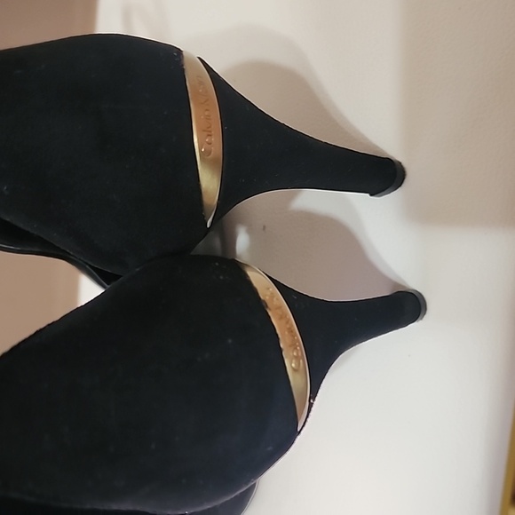 Calvin Klein Heels - Picture 3 of 5
